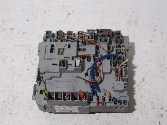 Fiat Punto Evo külső biztosíték tábla 51827978