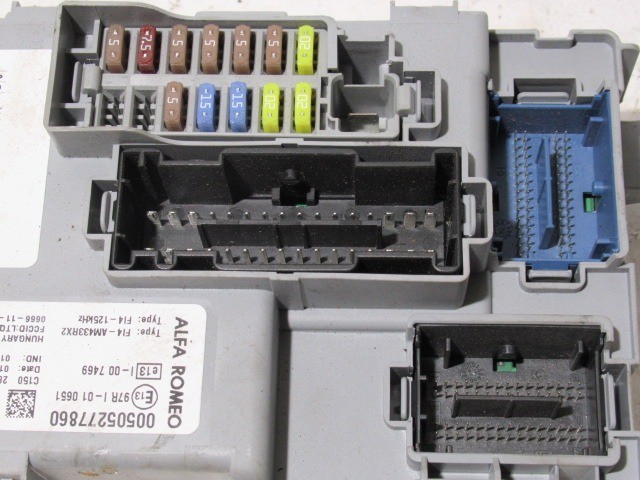 Alfa Romeo MiTo immo doboz 50527786