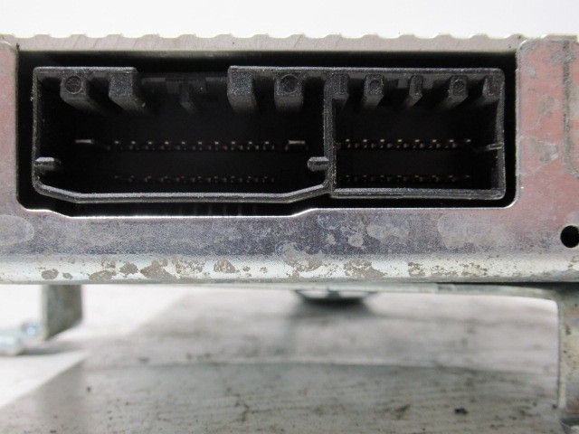 Lancia Voyager 2011-2014 erősítő K05107086AH