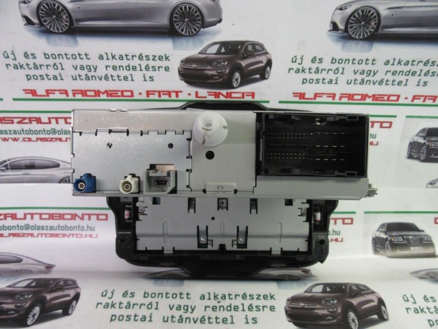 Jeep Renegade rádió 735578489