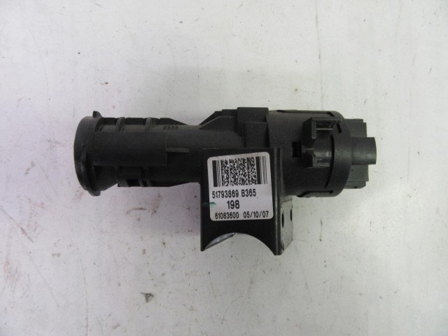 Fiat Bravo 2007-2014 gyújtáskapcsoló ház 51793869