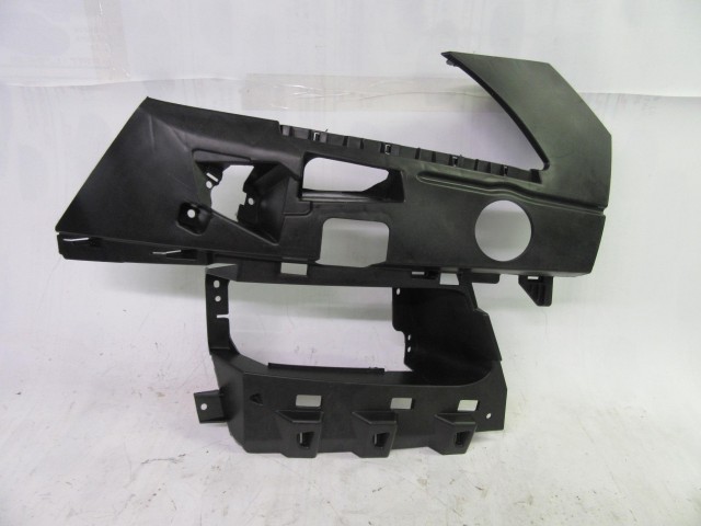 Lancia Delta gyári új jobb első lökhárító betét 51817716