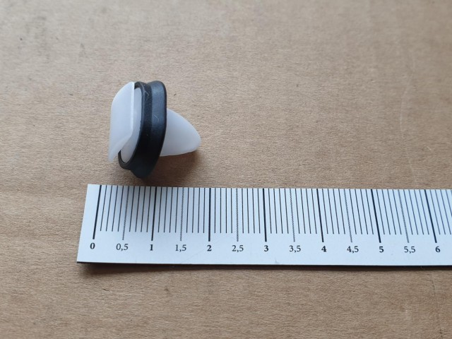 Fiat Ducato utángyártott új díszléc patent  71728806