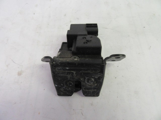 114301 Hyundai i30 Csomagtérajtó zár 114301