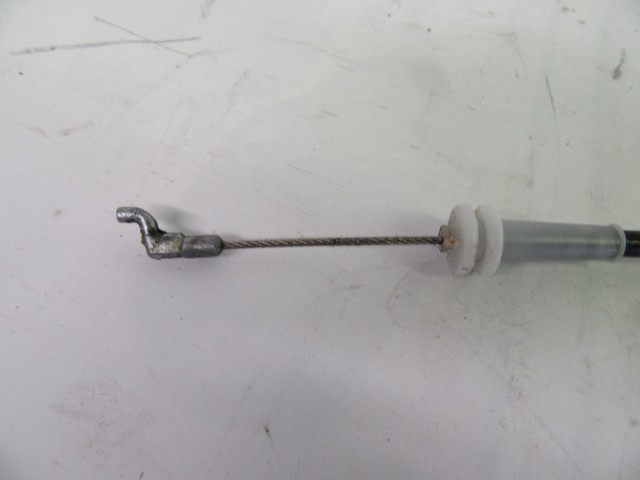 114299 Ford Fiesta jobb első bowden Zár-Külső kilincs között 114299