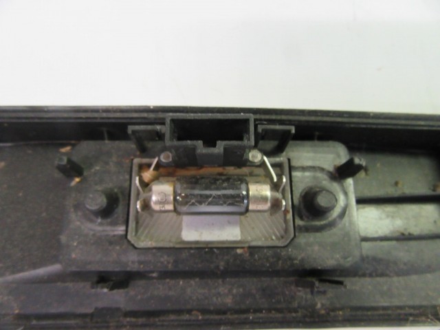 114288 Volkswagen Tiguan Rendszámtábla világítás 