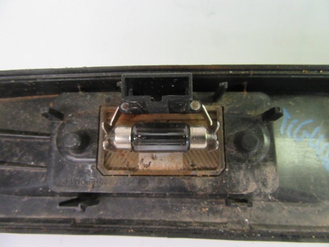 114288 Volkswagen Tiguan Rendszámtábla világítás 