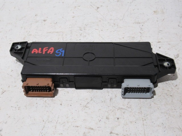 Alfa Romeo 159 elektromos ablakemelő vezérlő 60688447