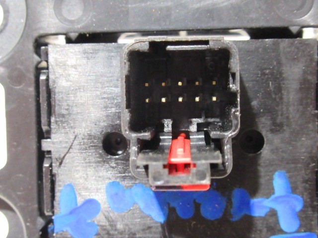 Fiat Freemont fényszóró magasság állító kapcsoló 