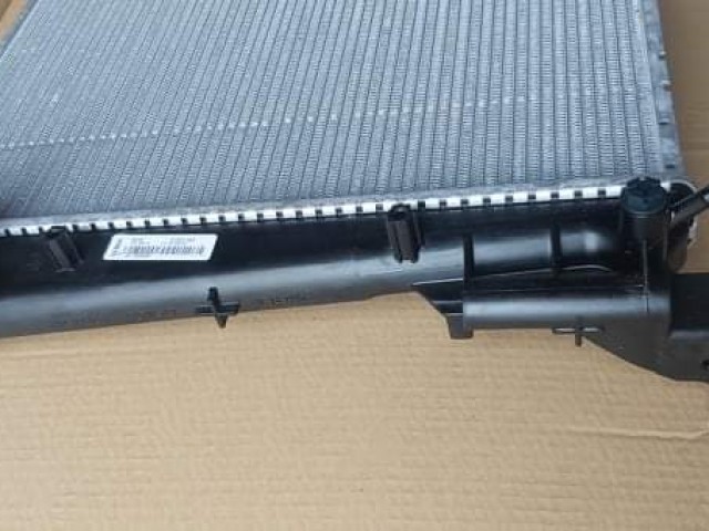 Fiat Grande Punto gyári új vízhűtő 55704136