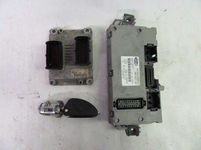 114570 Alfa Romeo 147 1,6 16v Ts 105 Le motorvezérlő szett 55204990 , 0261207727