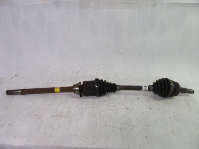 Fiat Grande Punto 1,3 16v Mjet 75 Le jobb oldali féltengely  55197730