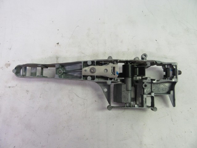 Peugeot, Citroën bal első külső kilincs belső része 