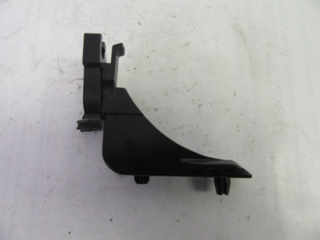 Toyota Yaris 1999-2005 jobb első lökhárító tartó 52535-52012