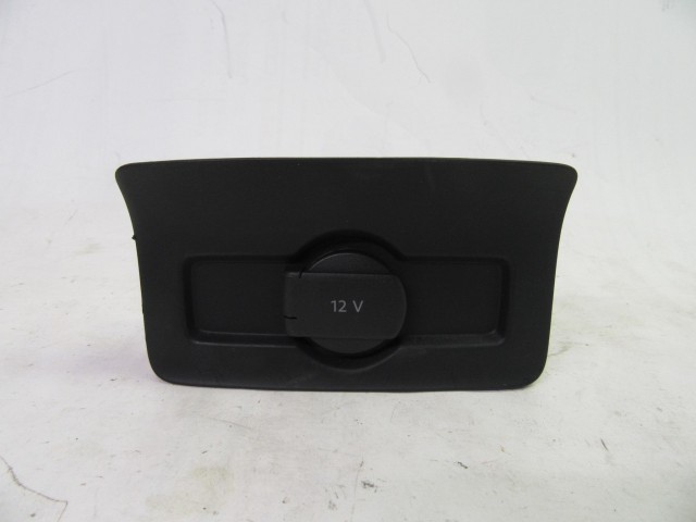 Skoda Karoq szivargyújtó ajzat 565863365