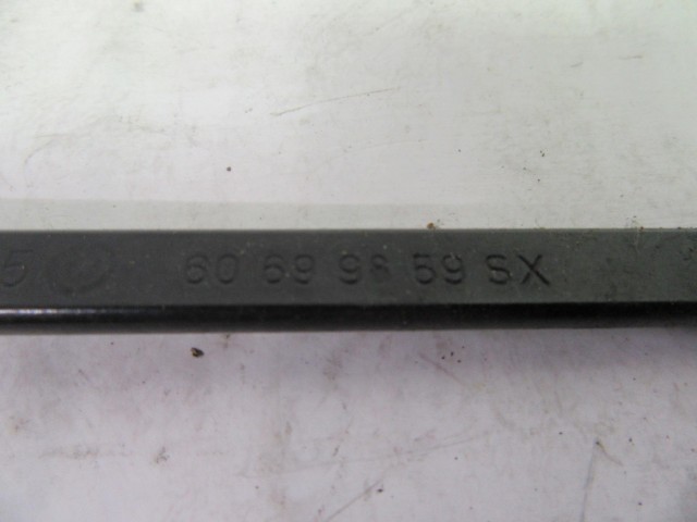 Alfa Romeo 159 bal első ablaktörlő kar  60699859