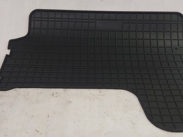 Toyota Yaris 2005-2011 új gumiszőnyeg garnitúra