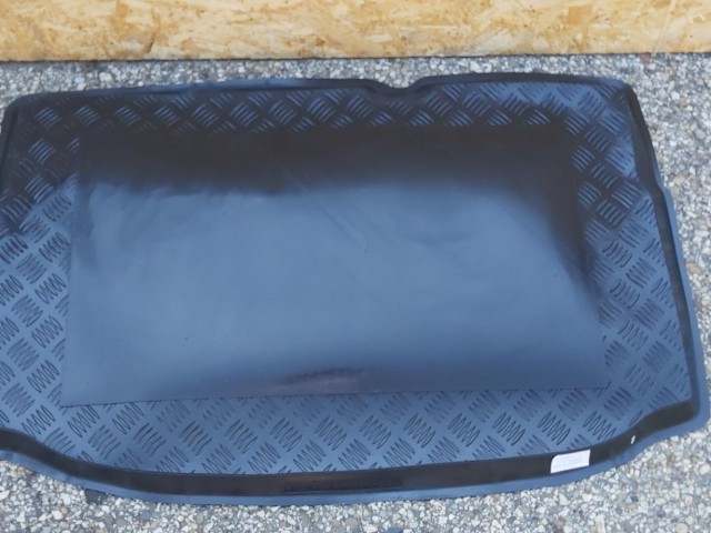 Citroen C3 II. utángyártott új csomagtértálca 100131
