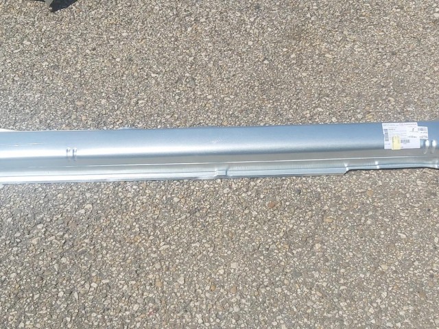 Fiat Punto II.-III. 5 ajtós utángyártott új jobb oldali küszöb 71716097