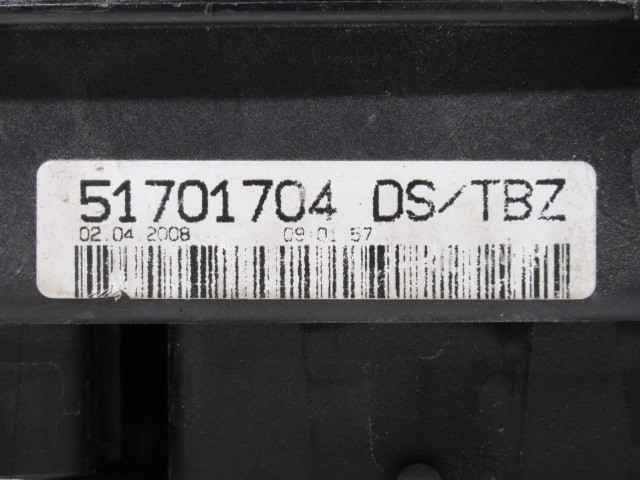 Fiat Grande Punto külső biztosíték tábla 51701704