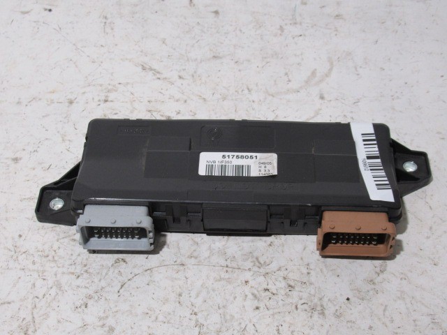 Fiat Idea, Lancia Musa hátsó elektromos ablakemelő vezérlő 51758051