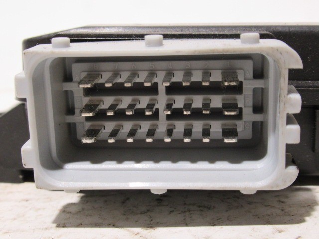 Fiat Idea, Lancia Musa hátsó elektromos ablakemelő vezérlő 51758051