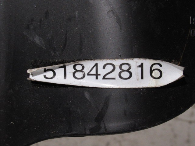 Fiat Linea benzines jobb oldali alsó motorvédő burkolat 51842816