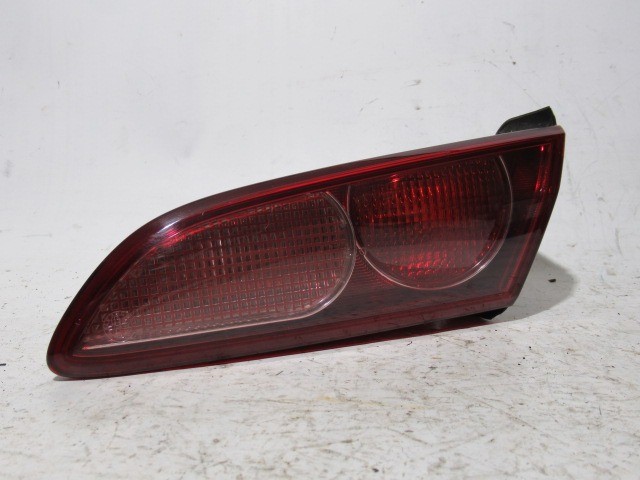 Alfa Romeo 159 jobb hátsó belső lámpa 60691364