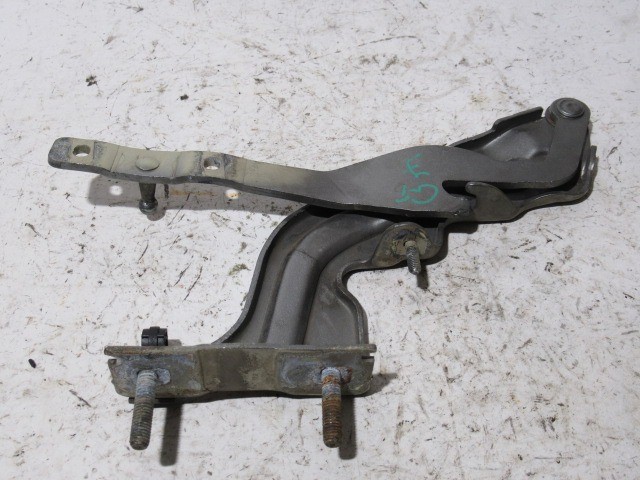 109740 Alfa Romeo 147, Gt ezüst színű jobb oldali motorháztető zsanér 46548060