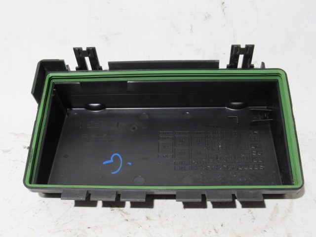 Fiat Grande Punto biztosíték tábla fedél