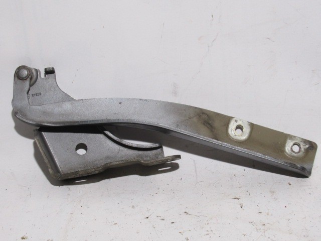 Fiat Punto ezüst színű, bal oldali motorháztető zsanér 51761347