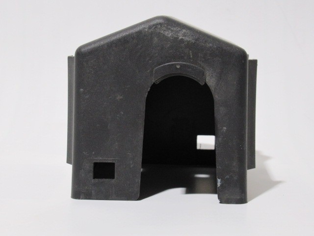 Fiat Punto III. 2003-2010 külső biztosíték tábla ház alsó rész 46837158  robotváltós kivitel 