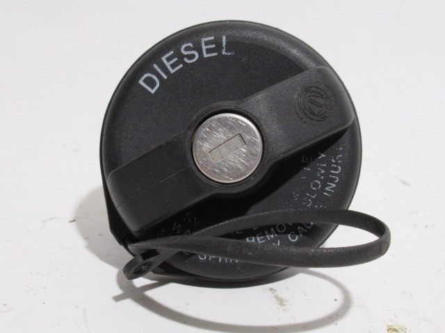 Alfa Romeo, Fiat, Lancia Diesel zárbetét helyes tanksapka 46785426