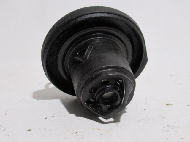 Alfa Romeo, Fiat, Lancia Diesel zárbetét helyes tanksapka 46785426