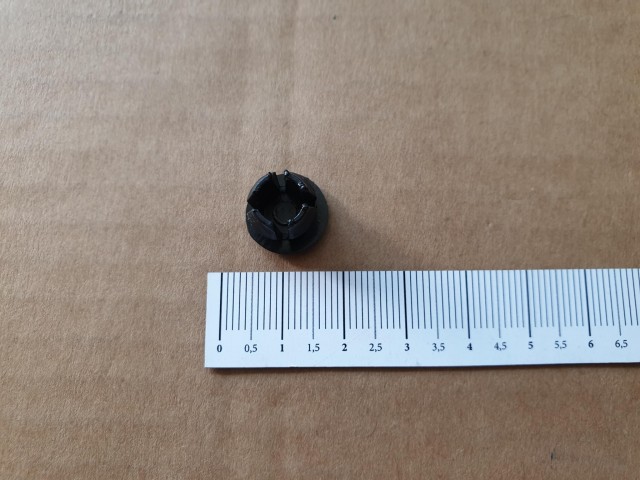 Abarth 500 gyári új lökhárító patent  735495955