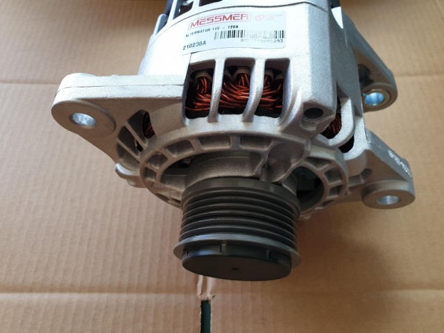 Alfa Romeo 147, 156 1,9 JTD utángyártott új generátor 46748352