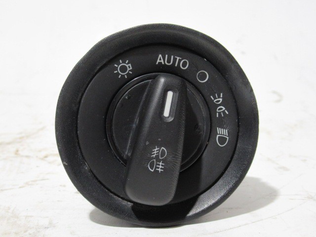 118036 Fiat Freemont világítás kapcsoló 