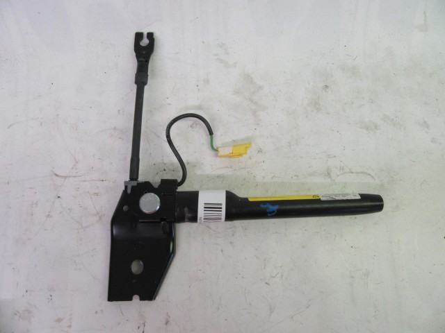 Alfa Romeo Giulietta jobb első övfeszítő 50522085