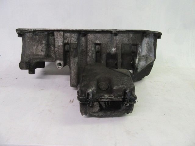 Alfa Romeo 156 2,0 TS olajteknő 60604854