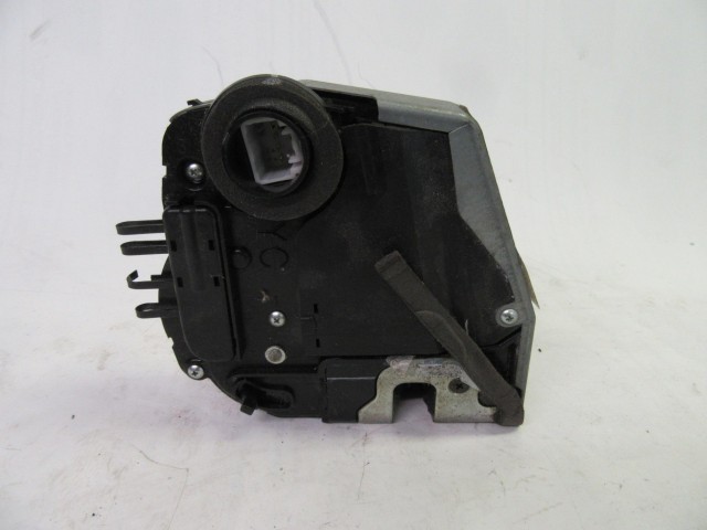 Toyota Yaris 2005-2011 jobb hátsó ajtó zár 
