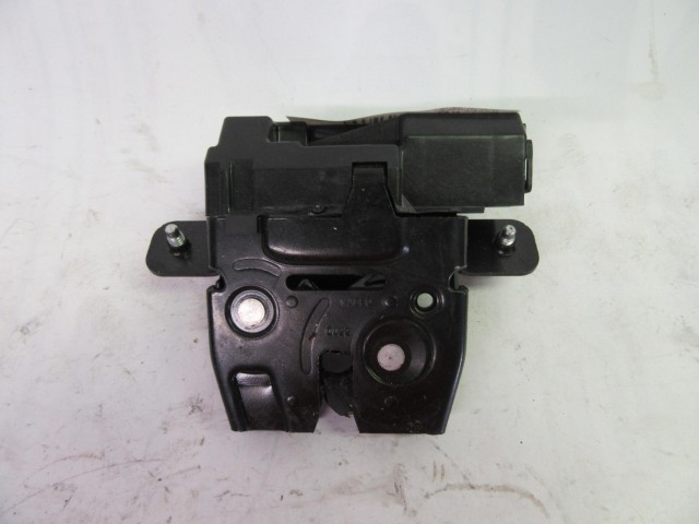 Ford Fiesta csomagtérajtó zár 2008-2013 