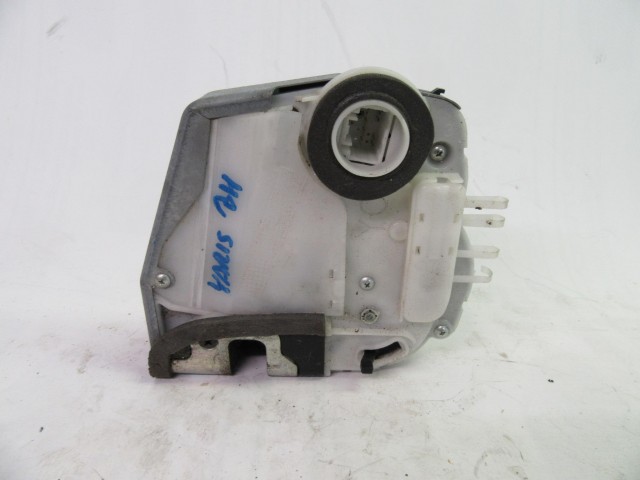 Toyota Yaris 2005-2011  5 ajtós bal hátsó ajtó zár 