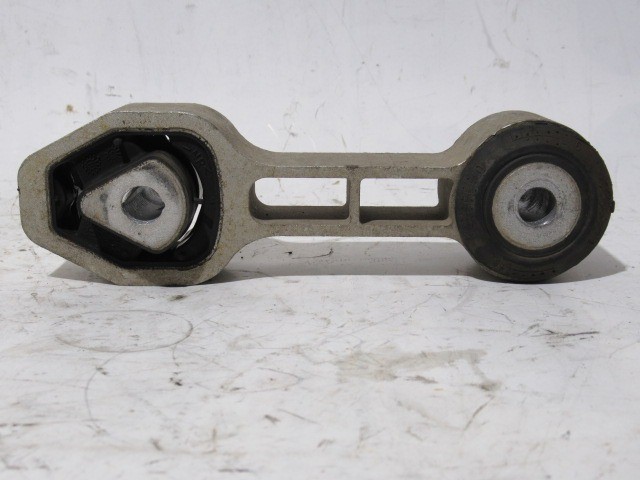 Fiat, Lancia 1,2 8v benzin alsó motor kitámasztó gumibak 51835480