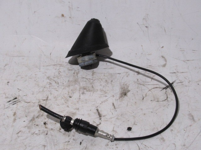 Alfa Romeo 159 antenna talp 60699449