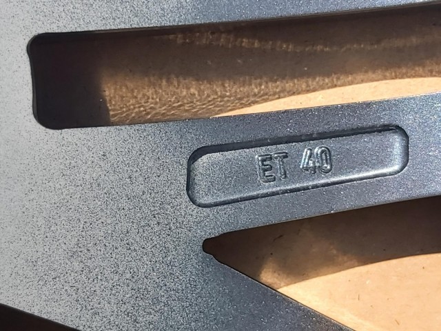 Lancia Gyári új 16