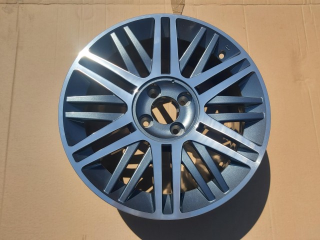 Lancia Gyári új 16