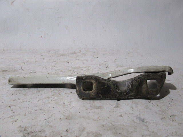 118372 Fiat Doblo 2000-2009 fehér színű bal oldali motorháztető zsanér 46782384