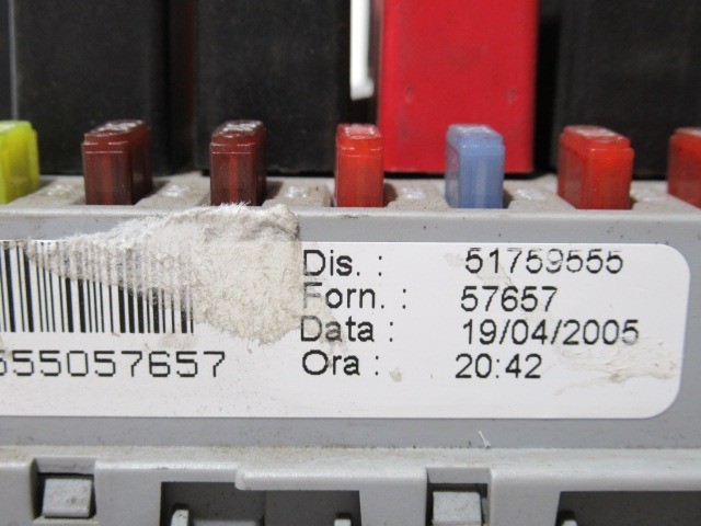Fiat Stilo külső biztosíték tábla 51759555