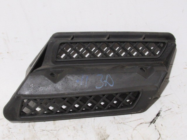 Fiat Punto II. 3 ajtós, bal első díszrács