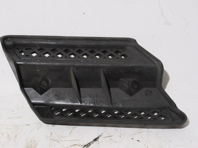 Fiat Punto II. 3 ajtós, bal első díszrács